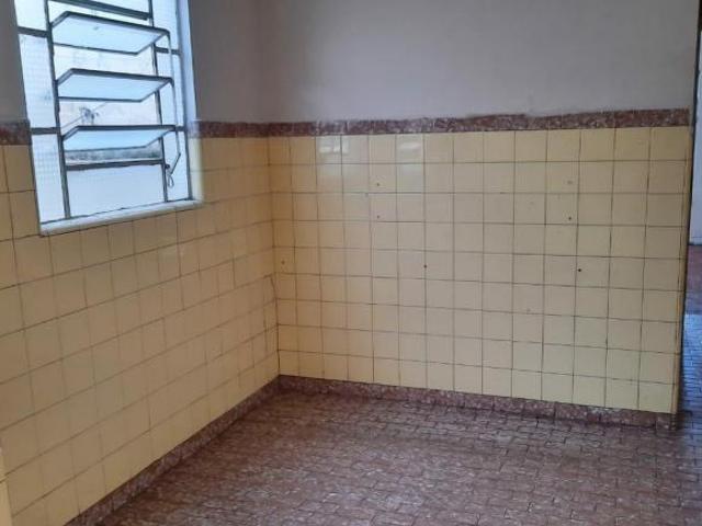 Casa à venda de 2 dormitórios, 2 vagas na Vila Leopoldina