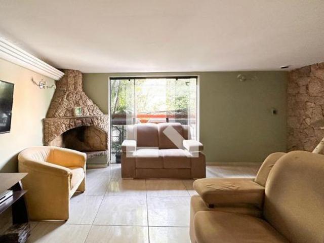 Casa à Venda Demarchi, 2 Quartos, 230 m2