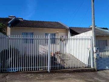 Casa á venda dentro de condomínio com 2 quartos no bairro Estados em Fazenda Rio Grande PR