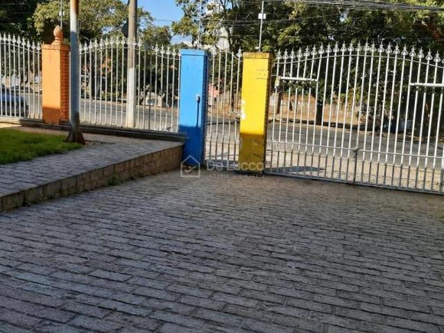casa á venda e para aluguel em Jardim Chapadão