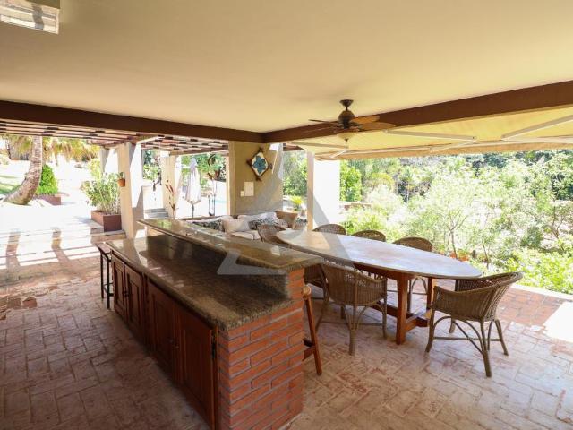 Casa à venda e para alugar em Campinas, Sítios de Recreio Gramado, com 4 suítes, com 625 m²