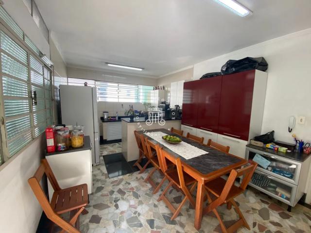 CASA À VENDA E PARA LOCAÇÃO ANHANGABAÚ JUNDIAI/SP