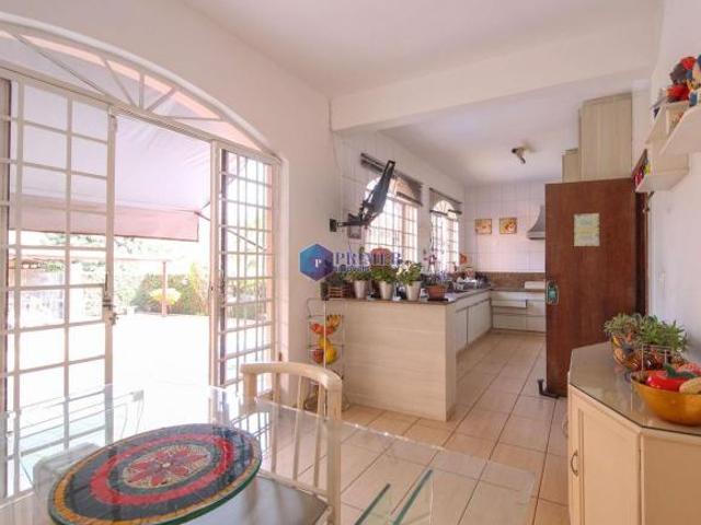 Casa à venda em Colégio Batista