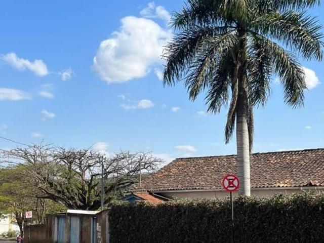 Casa à venda em Congonhas, Lobo Leite