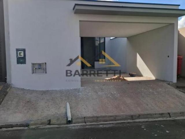 Casa a venda em condominio
