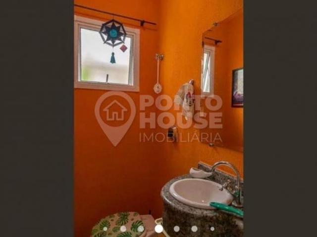 Casa à venda em condomínio Vila Guarani, 3 dormitórios, suíte, 2 vagas, sem taxa