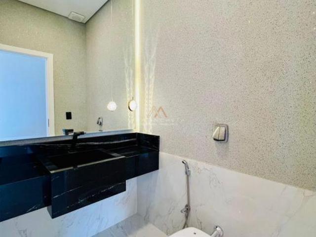 Casa á venda em condomínio Village La Montagne, com 3 suítes