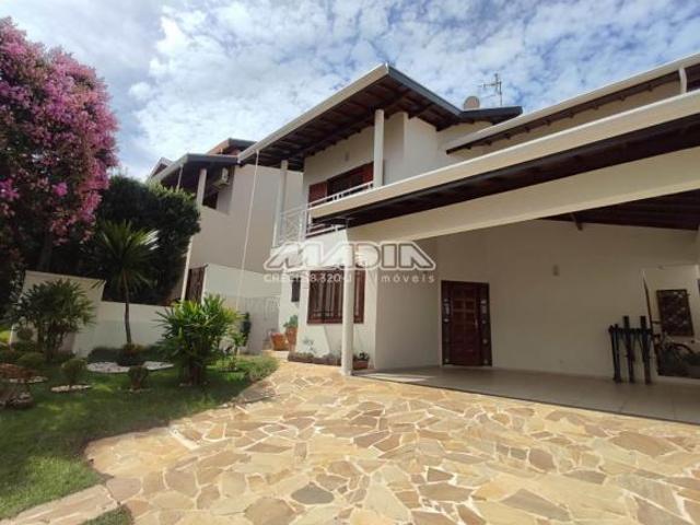 casa à venda em Condomínio Vivenda Quaresmeira