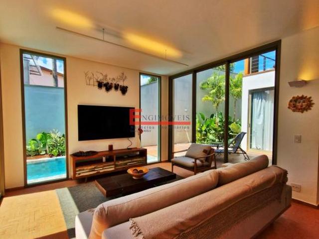 CASA A VENDA EM CONDOMÍNIO EM JUQUEHY