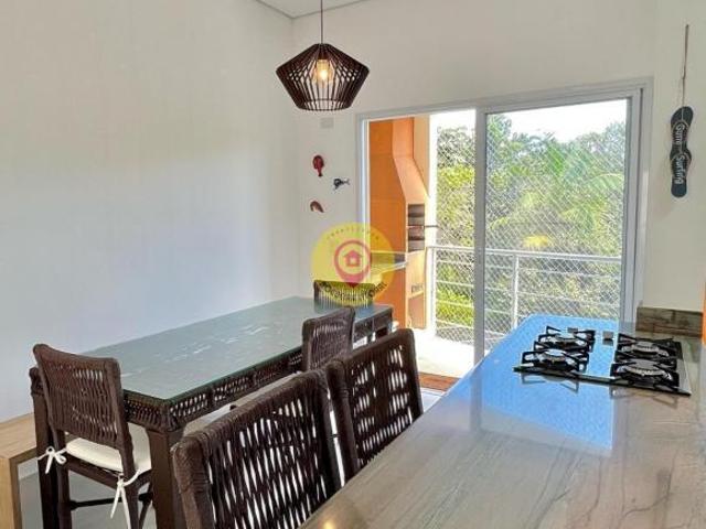 Casa à Venda em Condomínio Exclusivo – 3 Dormitórios e Localização Privilegiada
