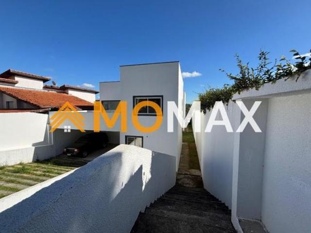 Casa a Venda em Condominio Fechado!