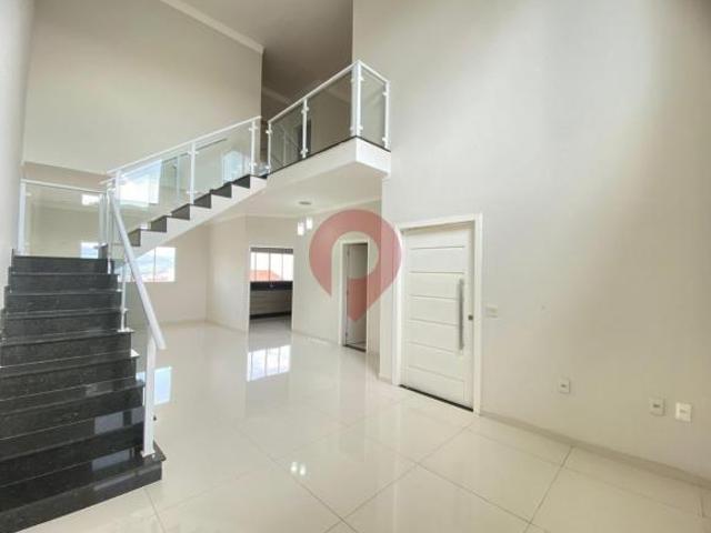 Casa à venda em condominio na região do centro de Valinhos