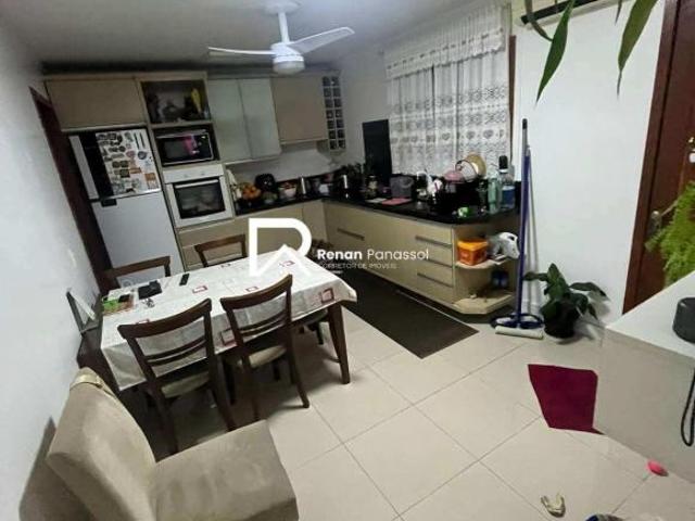 Casa à venda em Caxias do Sul, Esplanada, com 2 quartos, 63m²