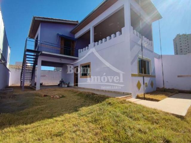 Casa à venda em Campo Belo, no bairro Cabo Divino