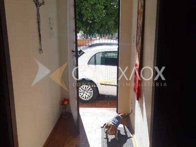 CASA Á VENDA EM CAMPINAS BAIRRO VILA ROSSI, COM 3 QUARTOS COM 135 m²