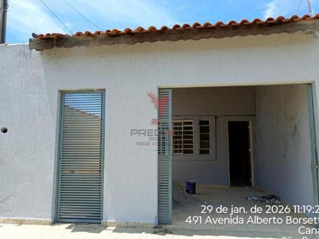 Casa à venda em Canas