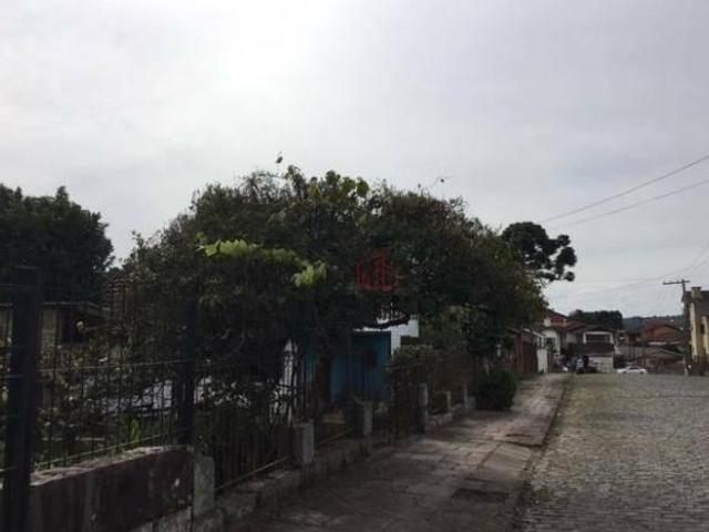 Casa à Venda em Canela!