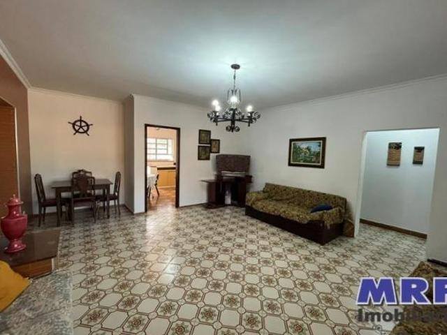 Casa a venda em caraguatatuba, Martin de Sá. Dois lotes + duas casas. Aceita financiamento. Oportuni