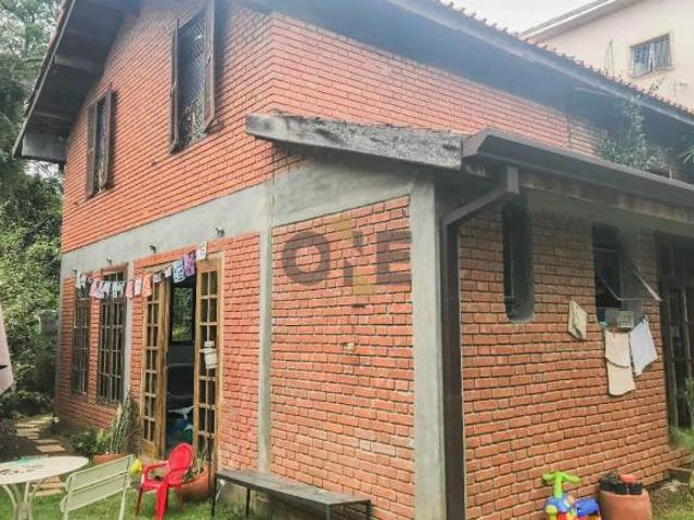 Casa à venda em Carapicuíba