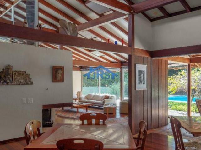 Casa à venda em Carapicuíba, Recanto Inpla, com 3 quartos, com 274 m², Recanto Impla
