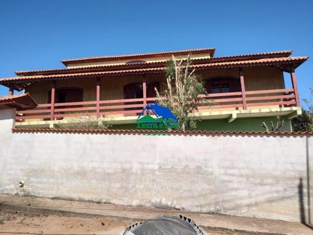 Casa à venda em Carvalhos, MG