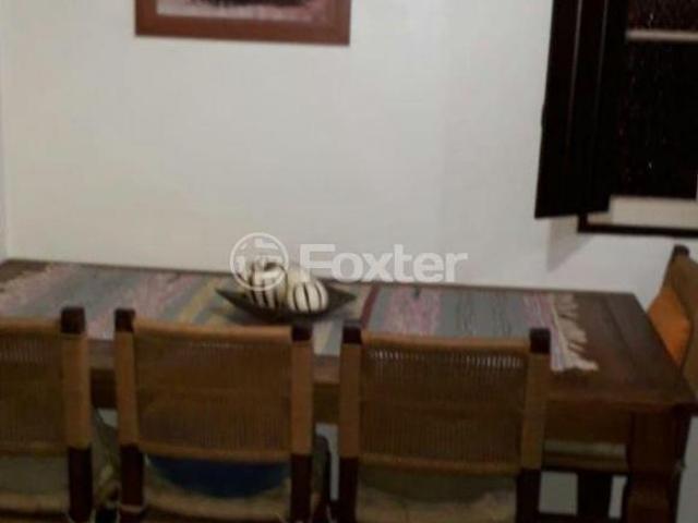 Casa à venda em Cascata com 185 m², 3 quartos, 4 vagas
