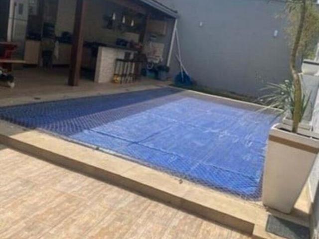 Casa à Venda em Cravinhos I 3 Quartos I 1 Suíte I Quintal I Área Gourmet com piscina I