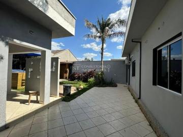 Casa à venda em Americana SP, Jardim Santana: 4 quartos, 1 suíte, 2 salas, 4 banheiros, 4 vagas de g