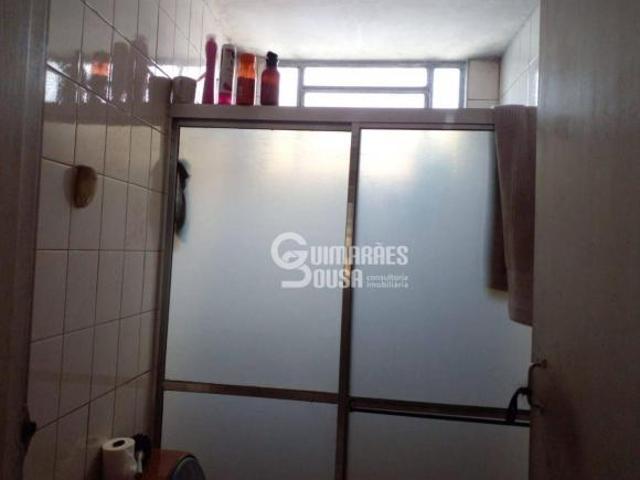 Casa à venda em amplo terreno, Jardim das Tulipas