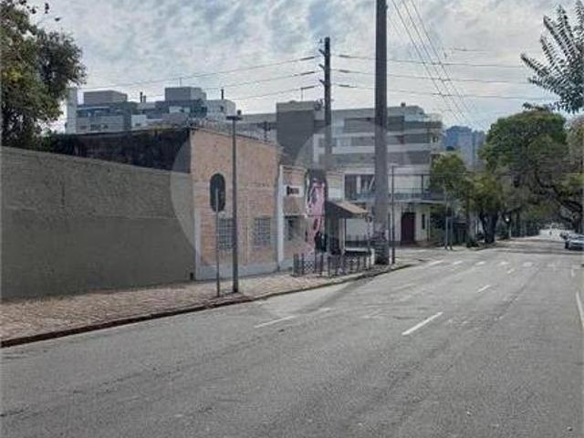 Casa à venda em Água Verde, Curitiba