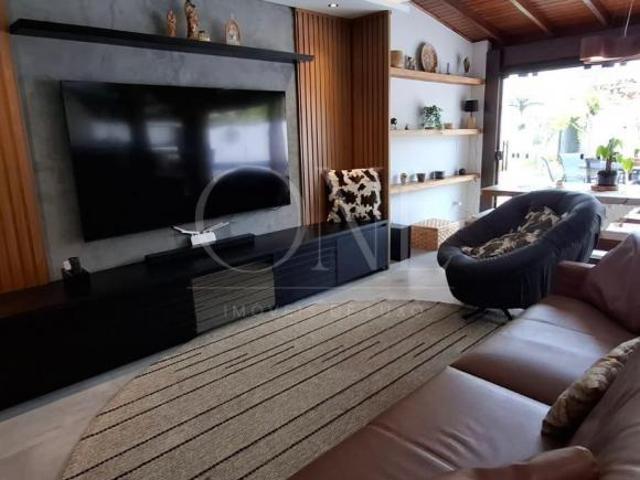 Casa à venda em Alphaville
