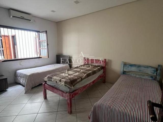 Casa à venda em Aparecida