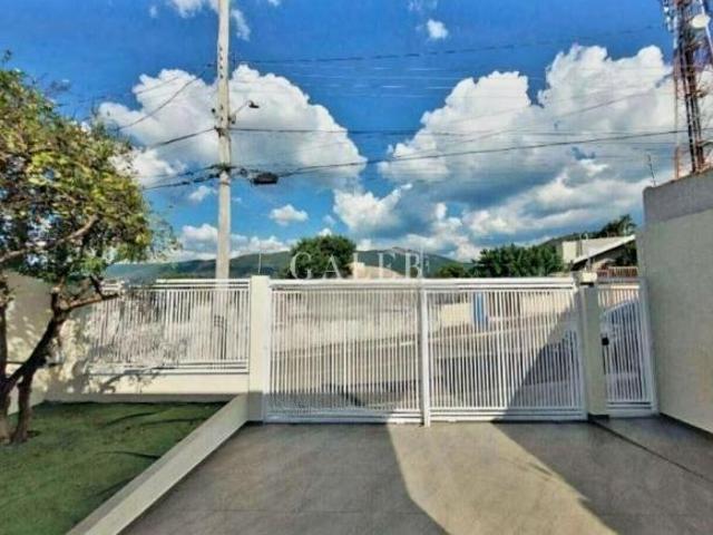 Casa à venda em Atibaia SP, 2 quartos, 1 suíte, 2 salas, 2 vagas, 300m² no Jardim Jaraguá Imperdív