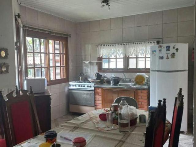 Casa à venda em Auxiliadora com 120 m², 2 quartos, 2 vagas
