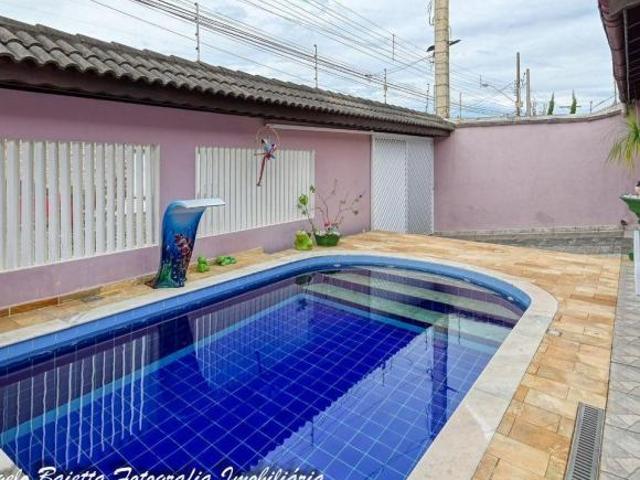 Casa à Venda em Balneário Três Marias, Peruíbe SP