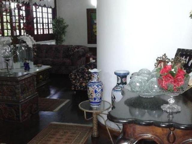 Casa à venda em Bandeirantes