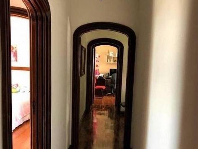 Casa à venda em Bandeirantes