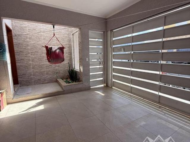 Casa à Venda em Bragança Paulista SP, Residencial Quinta dos Vinhedos: 3 quartos, 1 suíte, 2 salas
