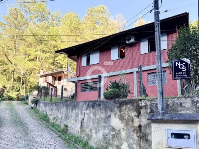 Casa à venda em Galópolis