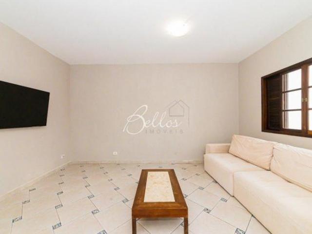 Casa à venda em Guabirotuba