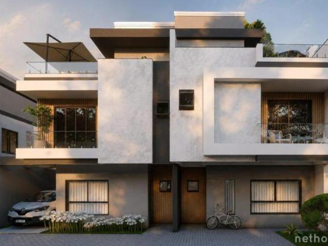 Casa à venda em Guabirotuba