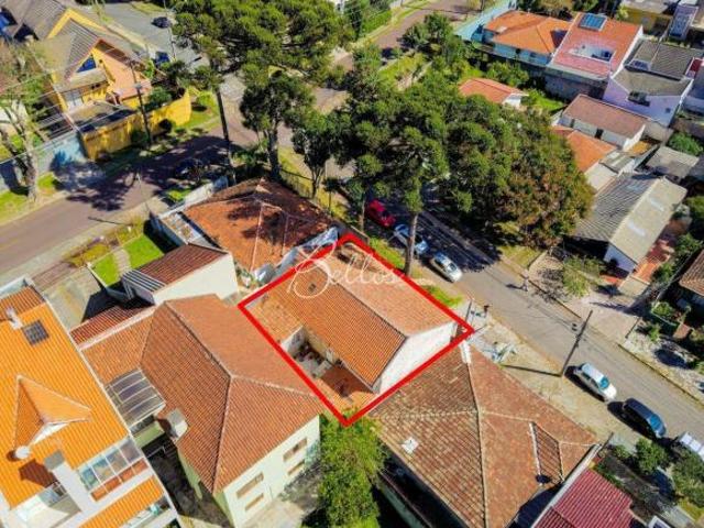 Casa à venda em Guabirotuba