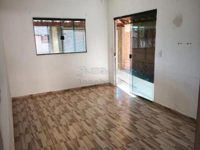 CASA A VENDA EM GUARACI/SP BAIRRO JARDIM DO BOSQUE