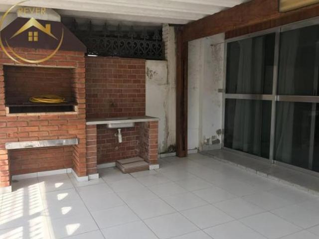 Casa à venda em Guarujá, Enseada, com 1 quarto, com 70 m², Condomínio Mandaguari