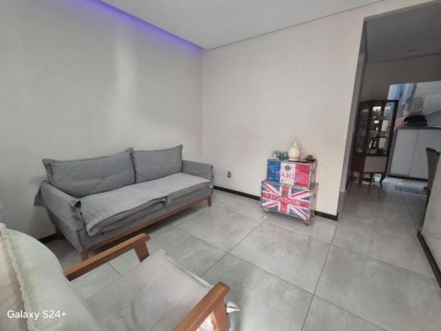 Casa à venda em Dona Clara