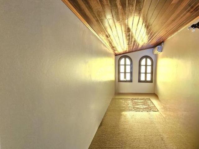Casa à venda em Fenavinho