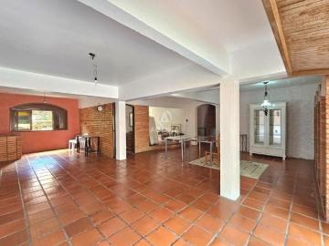 Casa à venda em Fenavinho