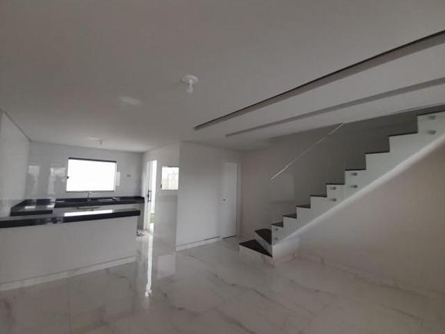 Casa à venda em Floramar