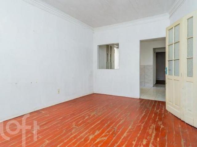 Casa à venda em Floresta com 180 m², 4 quartos, 2 vagas