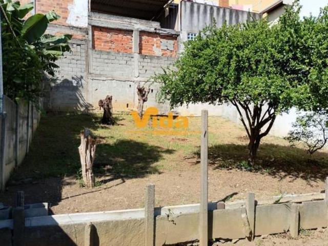 Casa a venda em Km 18 Osasco 02 quartos